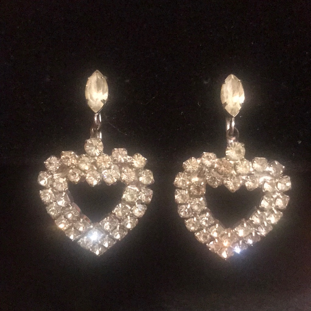 White Crystal Jeweler Quality Heart Earrings White Crystal Jeweler Quality Heart Earrings
